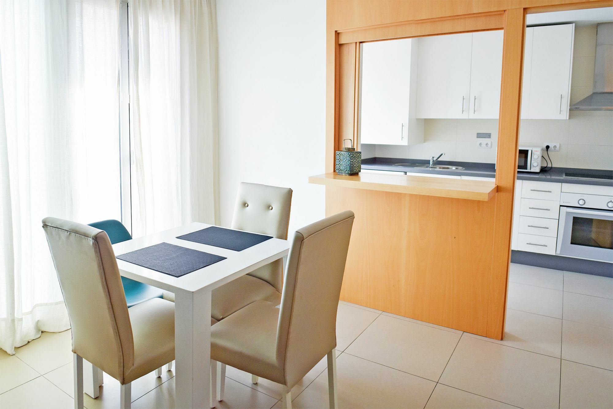 Urbanliving Fajardo Apartment Малага Екстериор снимка